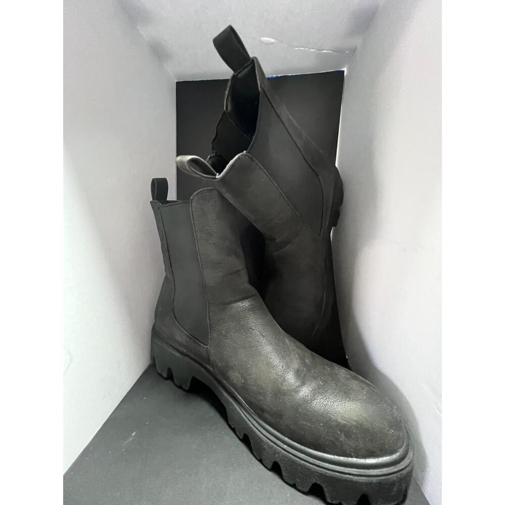 Boots that are perfect mix of comfort, durability, and everyday style